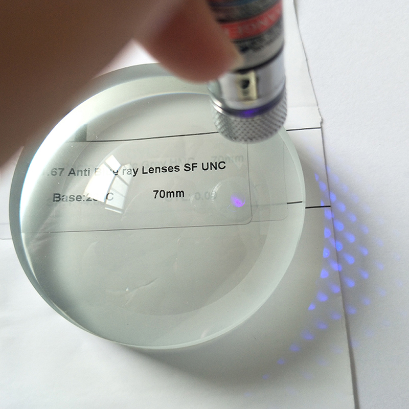 1.67 Ống kính tầm nhìn đơn khối màu xanh bán thành phẩm